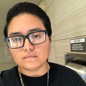 Meet your Posher, Alex